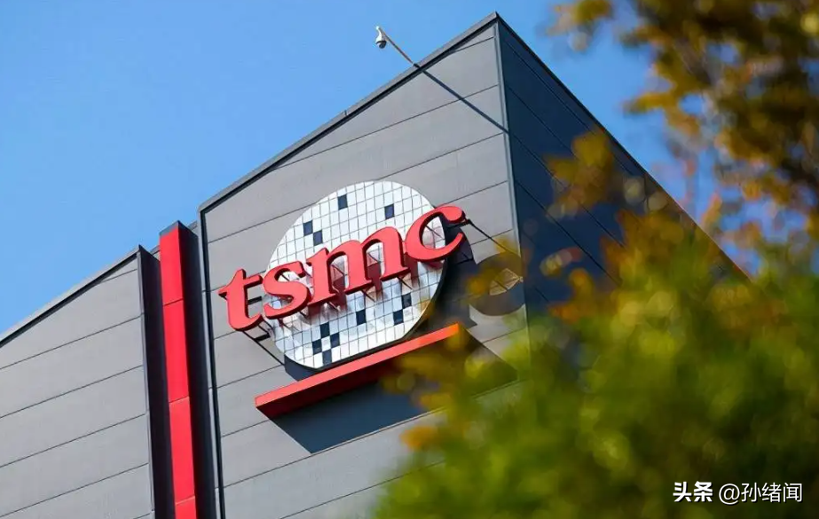 台积电10班包机，送人才赴美，投120亿美元建厂，恐挖空岛内产业