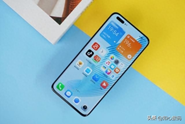 荣耀Magic5：低调收尾，16GB+512GB降至3699元