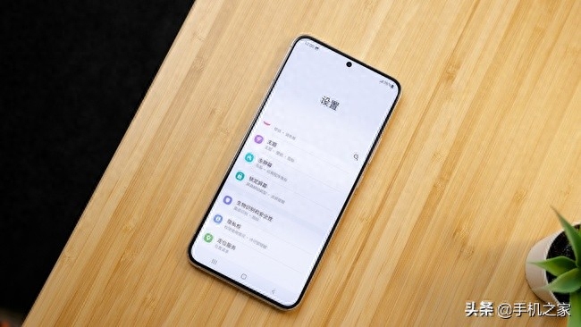 三星Galaxy S22+评测:是你现在能买到的最均衡的安卓旗舰