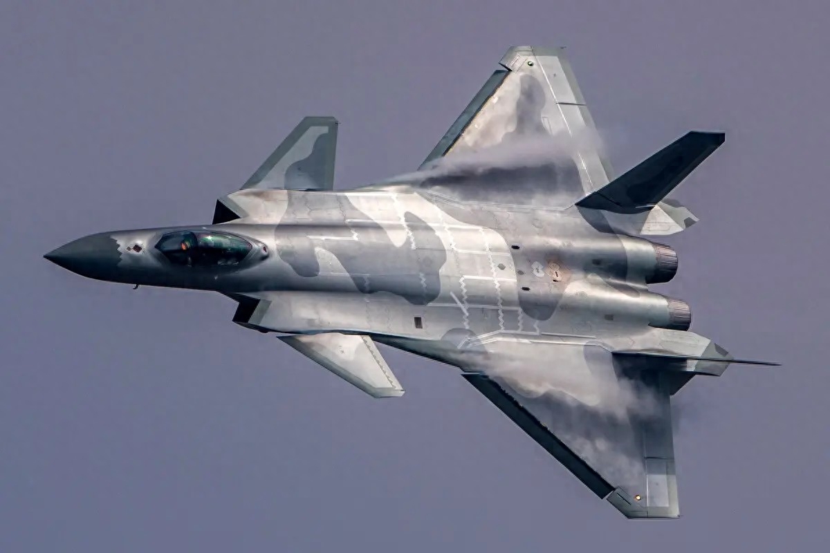 破坏战机隐形能力？歼-20装配涡扇-15发动机后，鸭翼能取消吗？