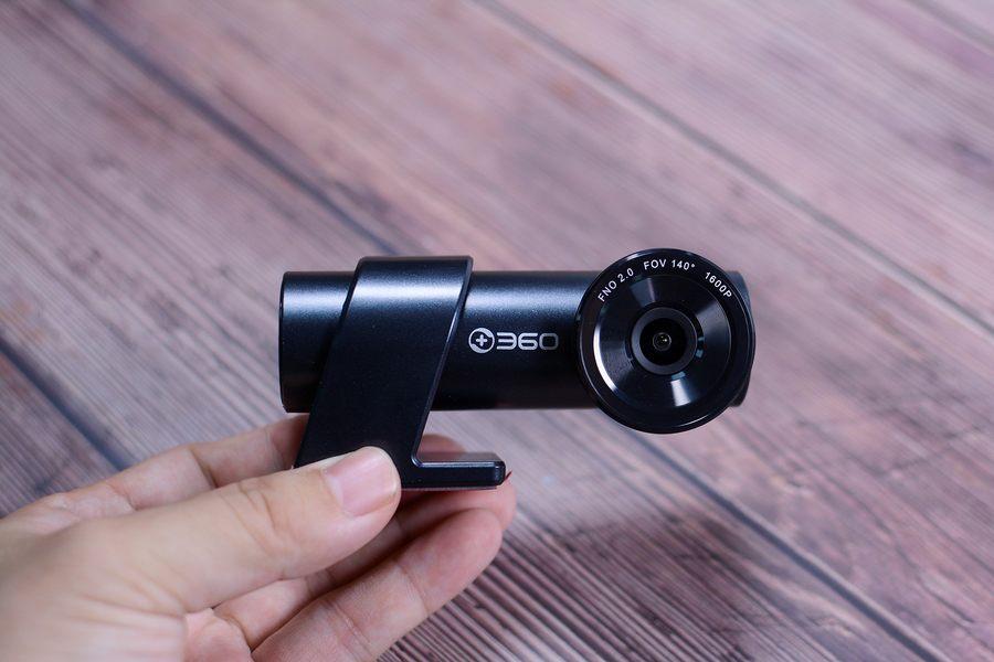 一机多用自带智能电子狗  360行车记录仪K600评测