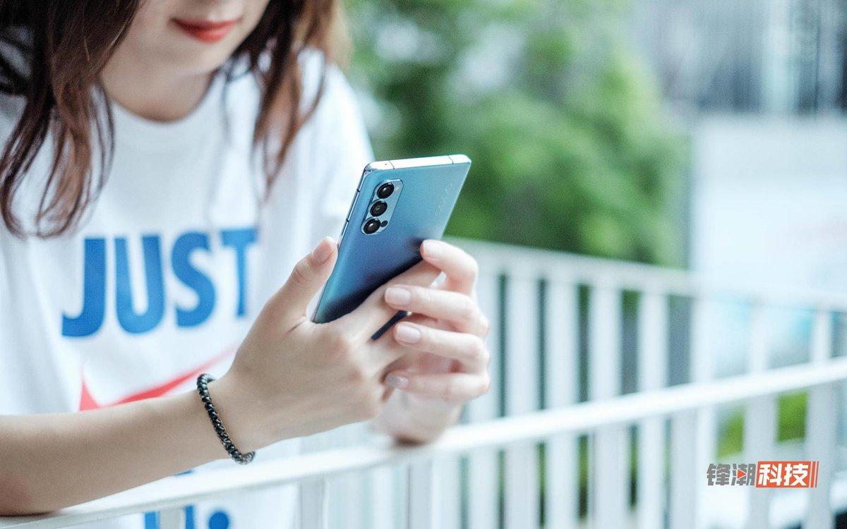 7.6mm 超薄机身，OPPO Reno4 Pro 手感真的很不错