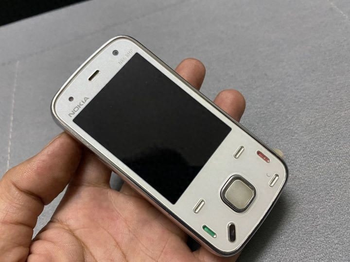 诺基亚N86复刻版登场，搭载骁龙8 Gen3芯片+16G大内存