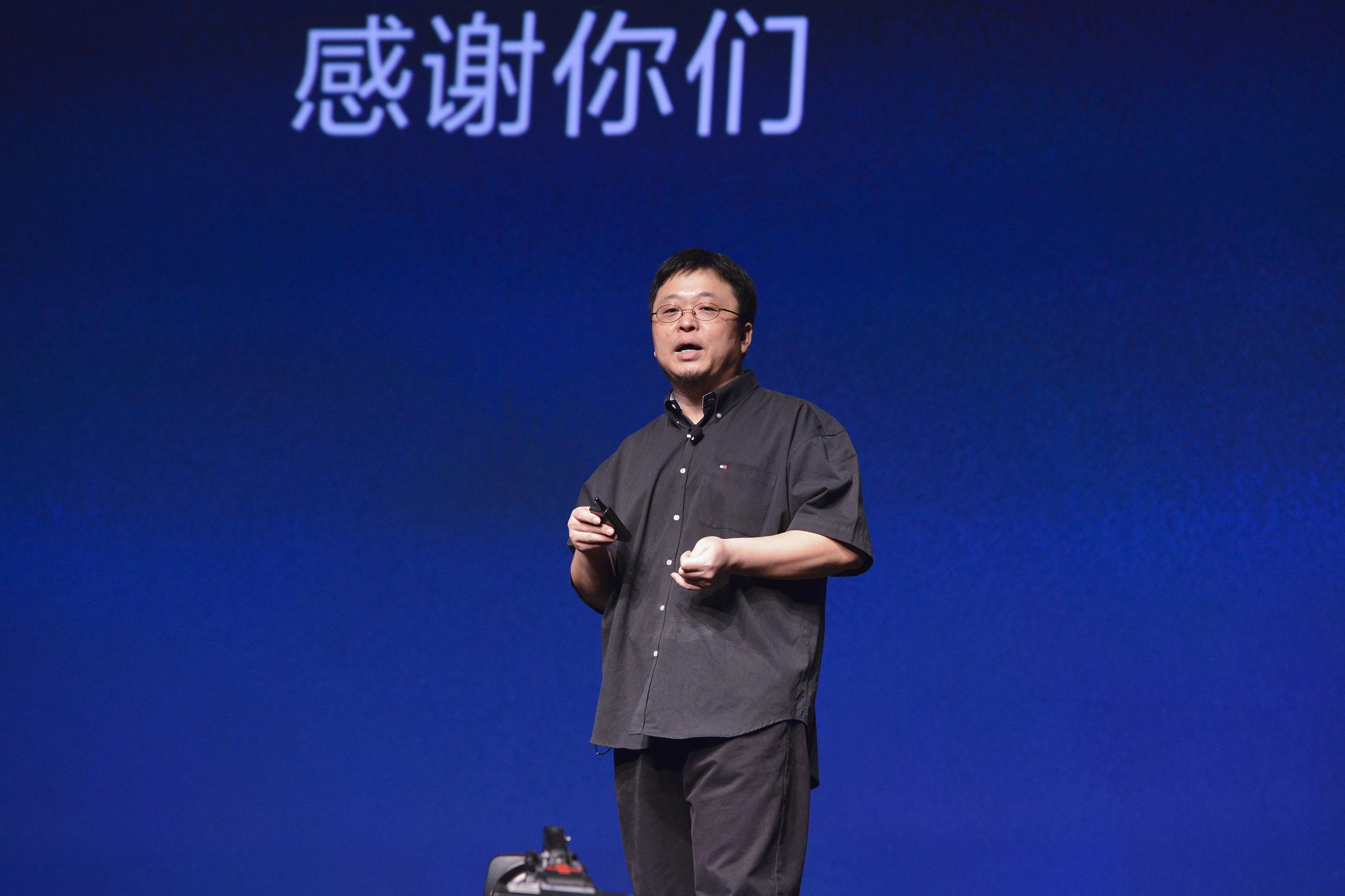 锤子数码年内3次被申请破产重整，罗永浩6亿债务有望年底还完