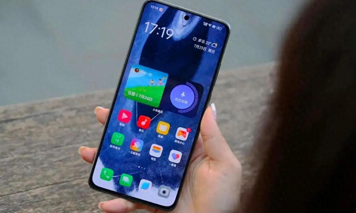 买性价比高的OPPO手机，强烈建议这三款，其中一款仅售1799元