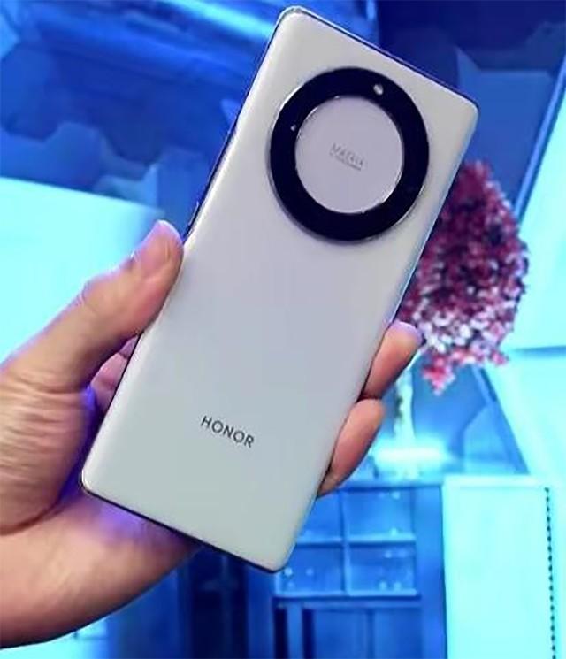 远观有点像华为Mate 40 荣耀X40真机及规格参数全曝光