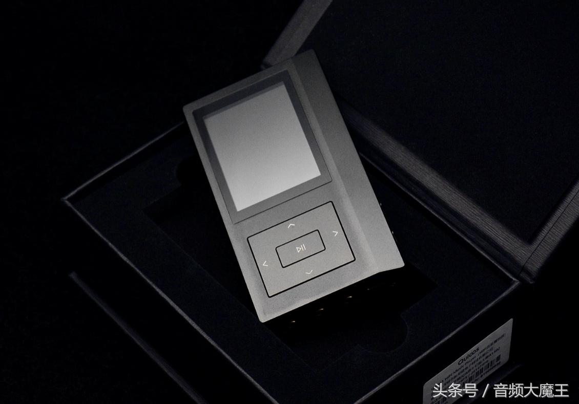 乾龙盛便携旗舰播放器Q361评测：国砖“扫地僧”，大隐隐于形