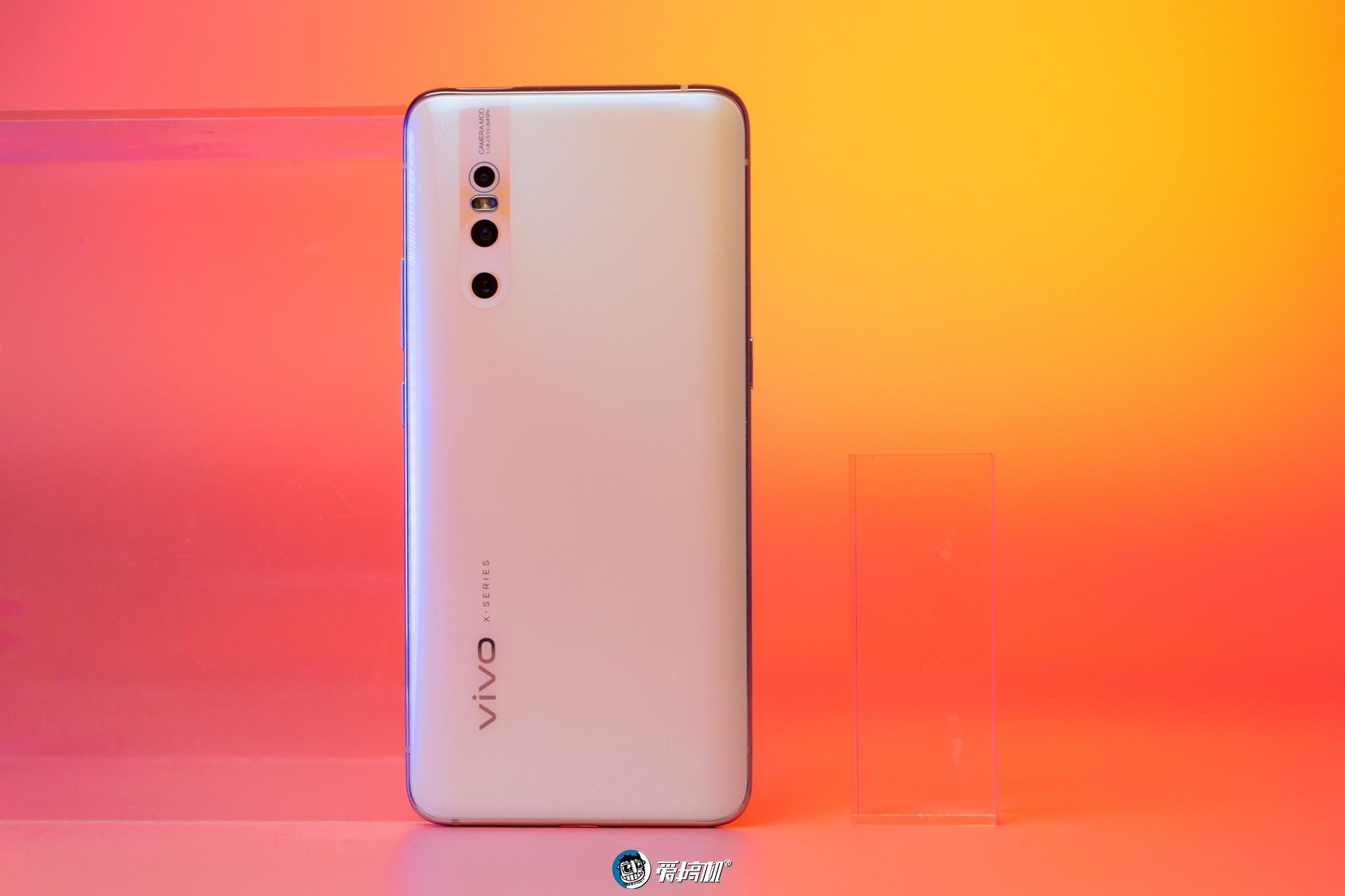 vivo X27图文评测：舍弃轻薄后的蜕变