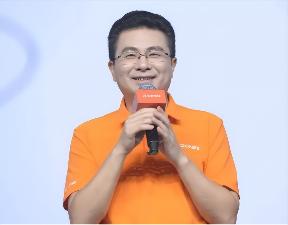 金立手机创始人:一赌输掉7亿美金,负债200亿跑路,至今去向成谜