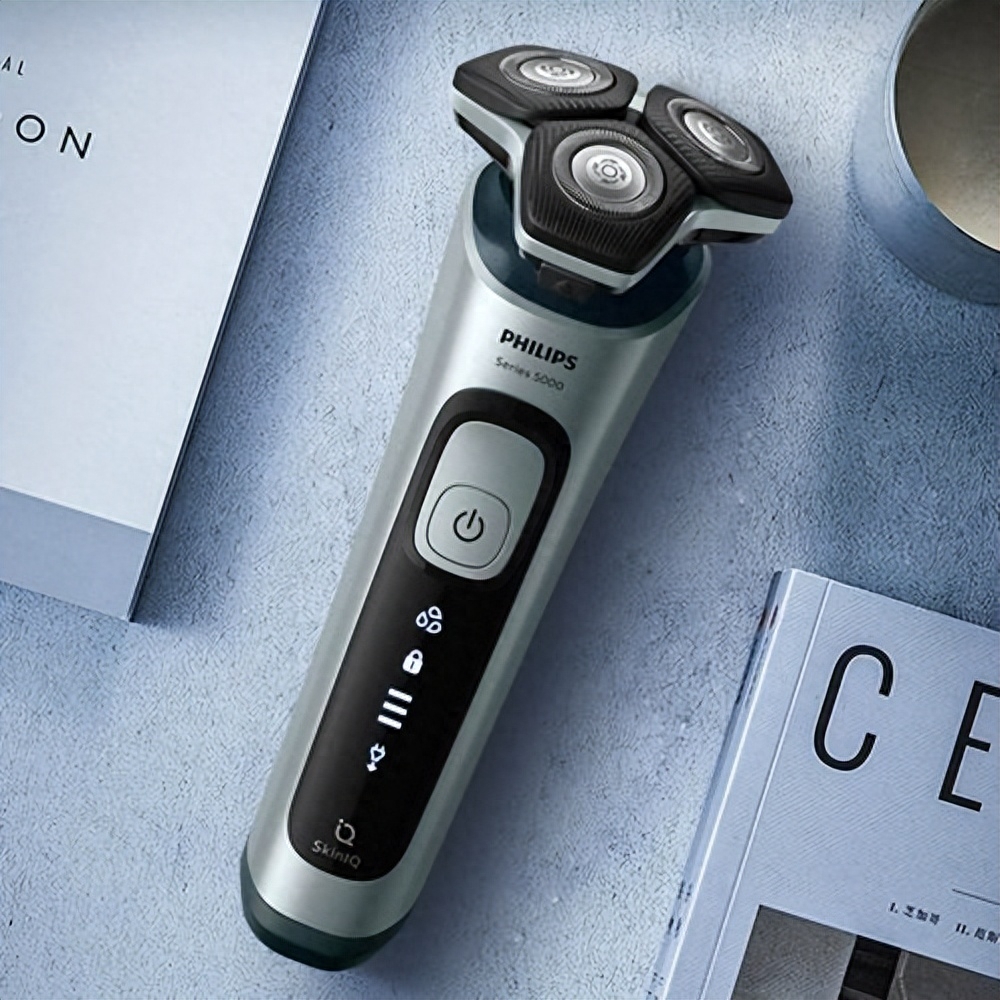 三个月试用评测：电动剃须刀，飞利浦、博朗、松下哪个最值得买？