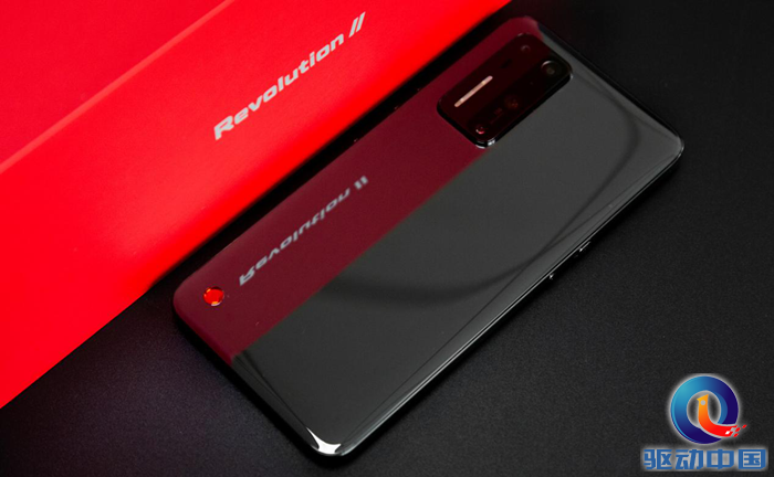 坚果R2全面评测：系统是亮点，轻办公就够了