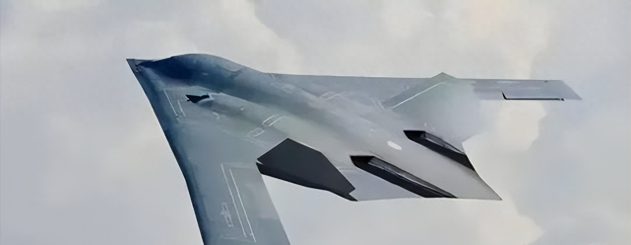 轰20的答案已经提前出现?解放军和美军想到一块,并不是巧合呢