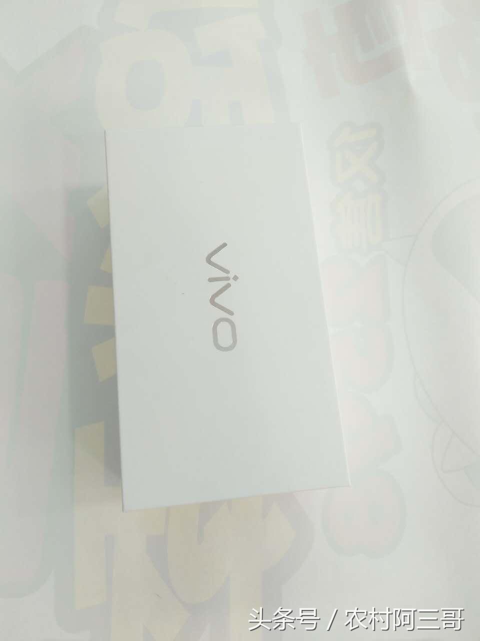 实拍vivo Y67开箱上手