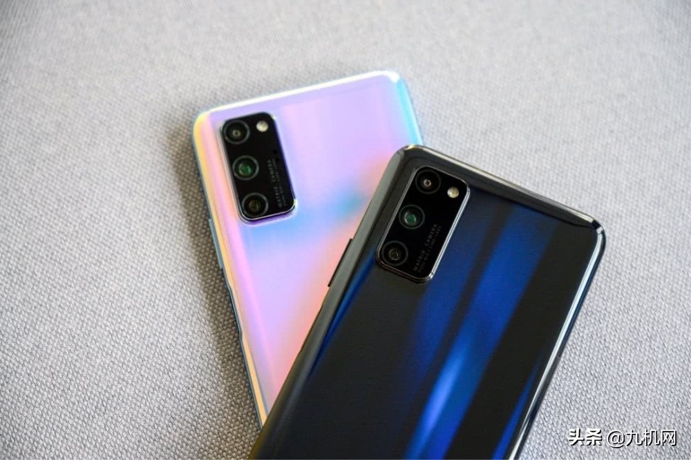 6.26英寸旗舰荣耀30已确认？OLED屏幕＋徕卡双主摄，力拼小米10