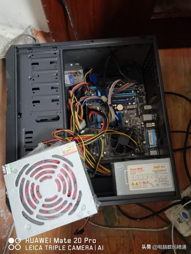 电脑风扇发出声音怎么办（电脑进水后风扇声音特别大）