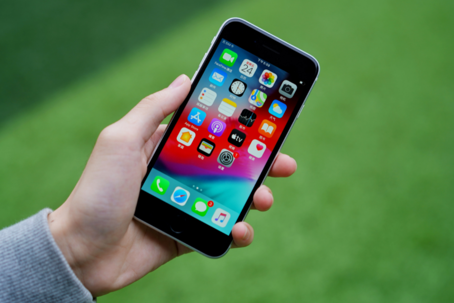 用上A15芯片，可能iPhone SE3才是真正的真香机