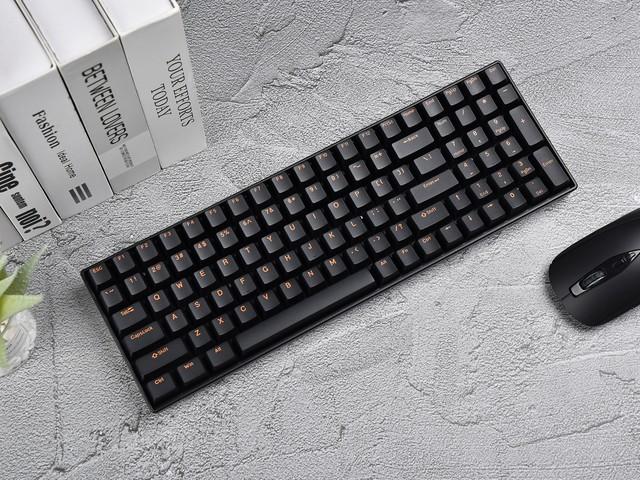 雷柏V500DIY热插拔背光游戏机械键盘评测:全键位热插拔