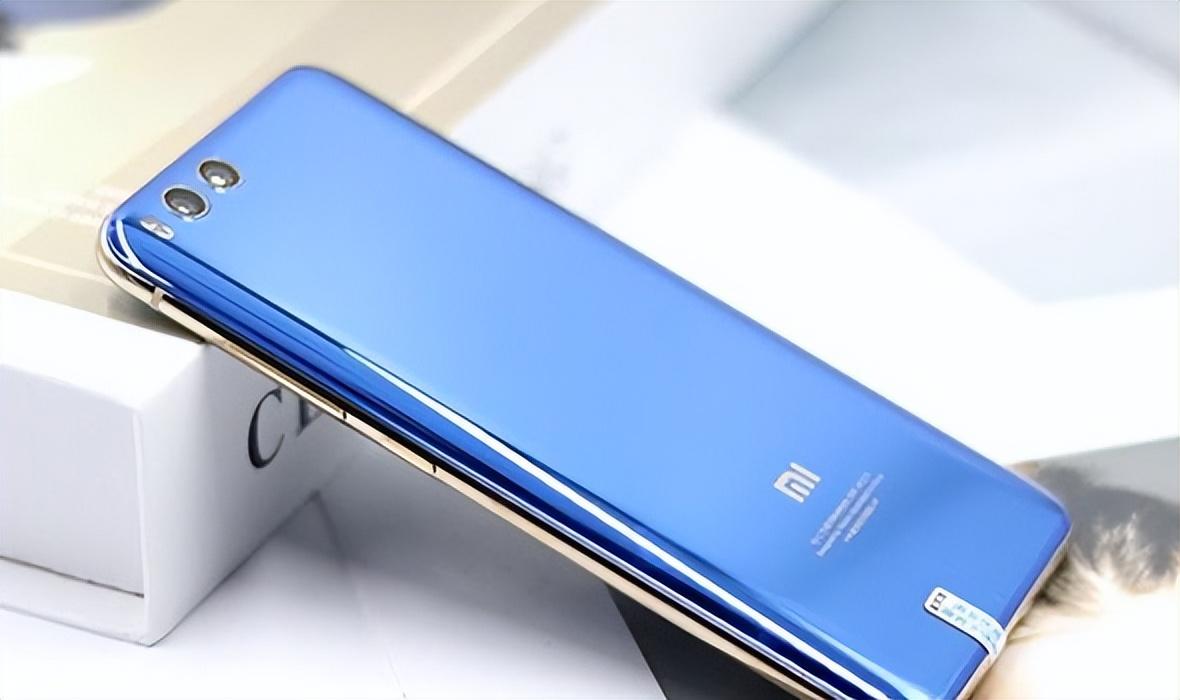 一代神机小米6，红外+nfc是多少人的青春，2017至今还有百万用户