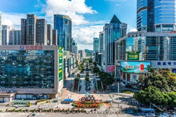 深圳华强北:“中国电子第一街”焕发新活力