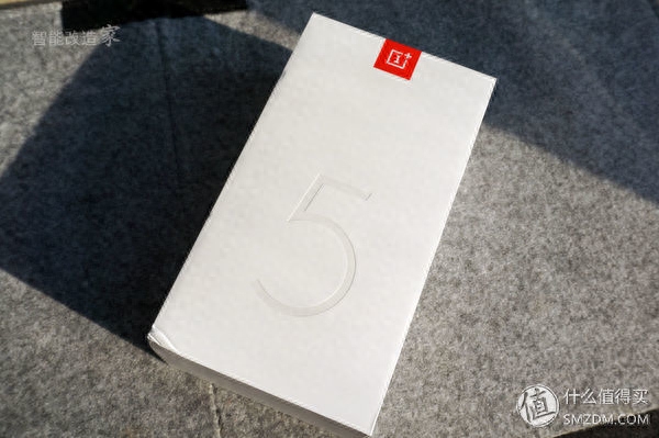 性能至上,旗舰未满:一加 5T 使用体验