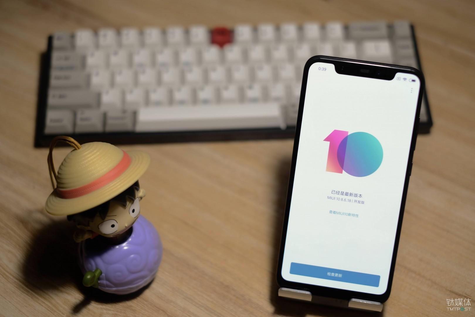 3000元档最值得买的 Android X，小米手机8深度体验｜钛极客