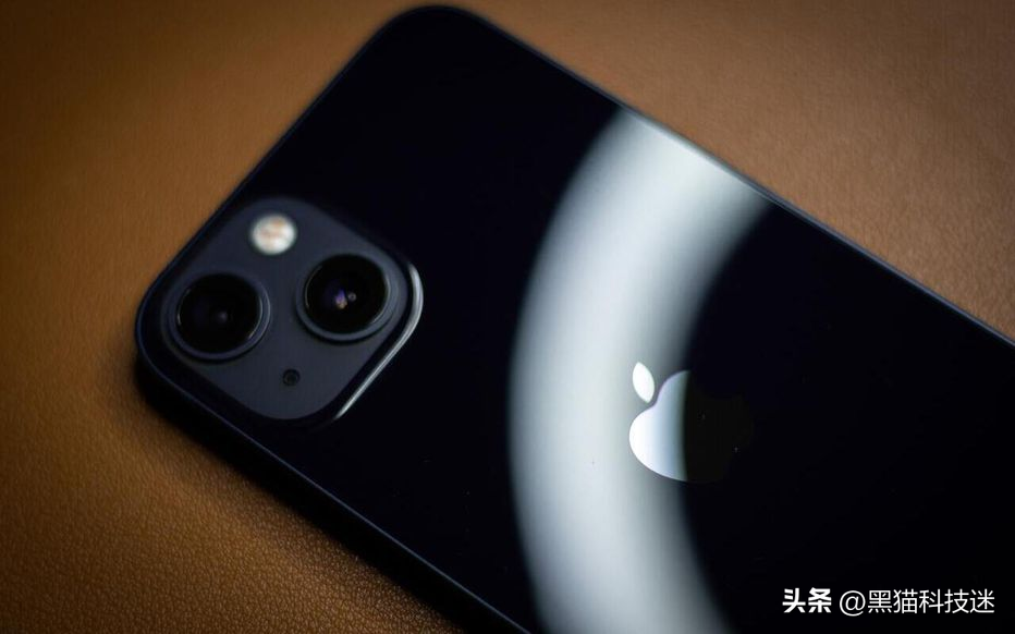 历代iPhone中公认是“钉子户”的3款经典机型，个个都能坚持5年