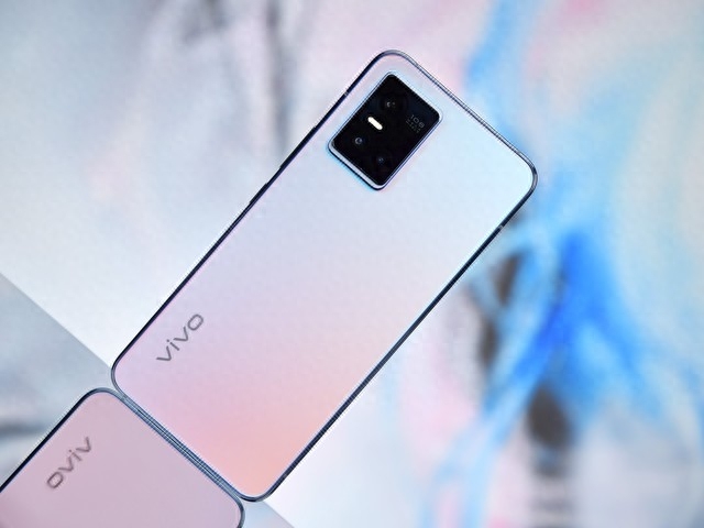 vivo S10系列正式开售:自然柔光人像自拍旗舰2699元起