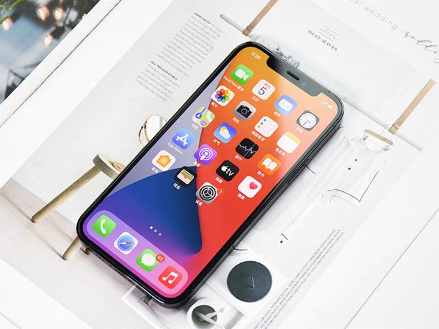 什么手机性价比高又好用（最值得入手的5g手机）