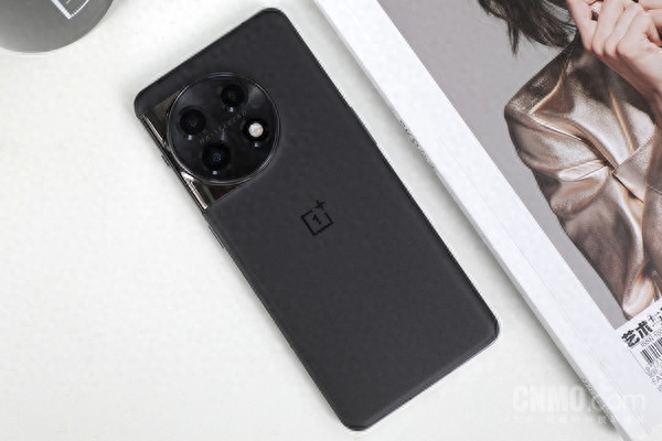 一加11拆解:隐藏在强悍性能下的还有你不知道的细节