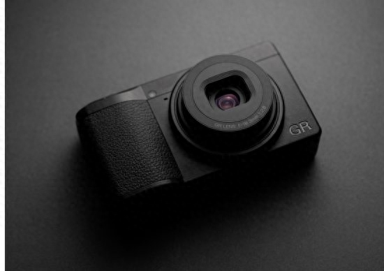 理光正式发布GRIII数码相机
