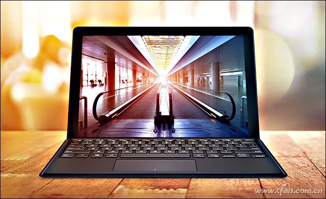 武装八代酷睿的二合一！戴尔Latitude 5290评测