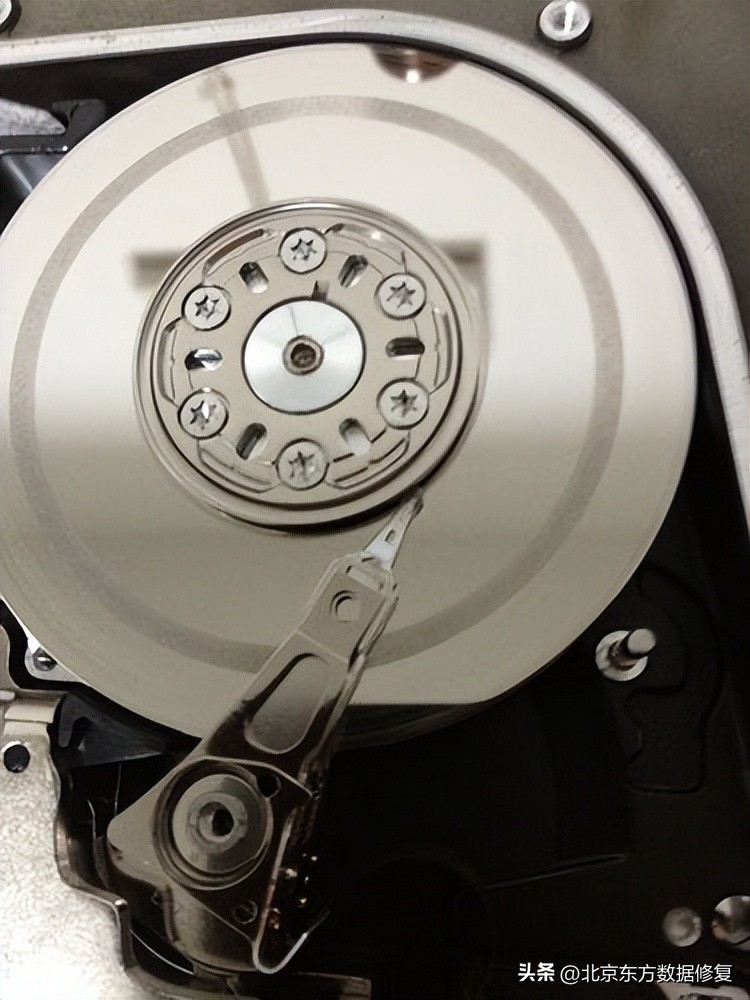 硬盘表面损坏怎么办