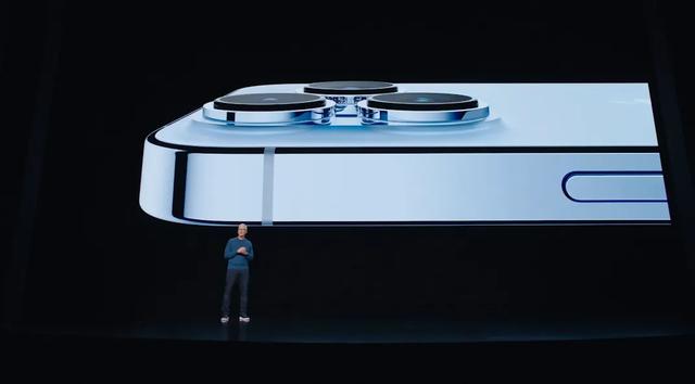 iphone13屏幕多大尺寸（iphone12屏幕参数）