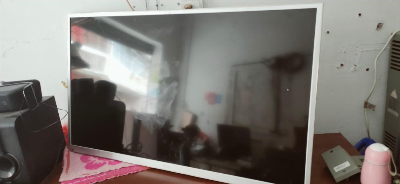当年的旗舰电视TCL，L43E5390A-3D液晶电视拆机。