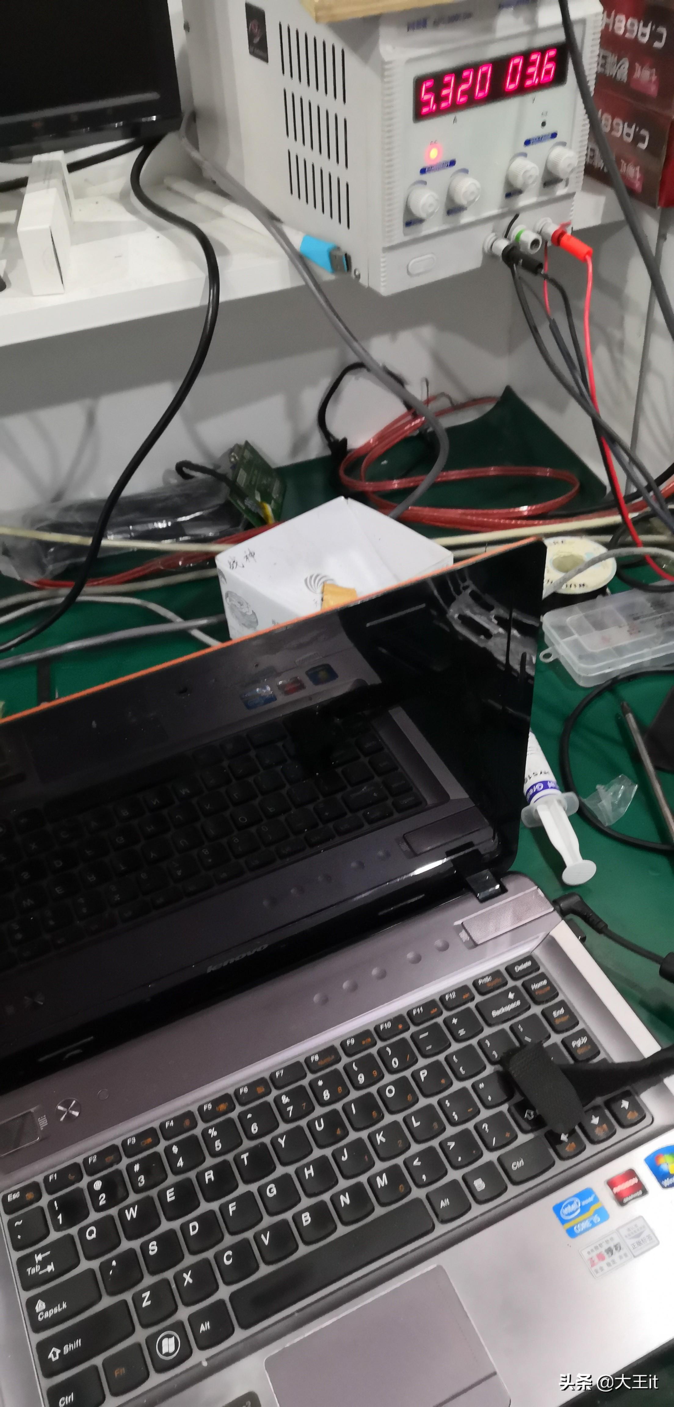 修联想Y470大短路，大意了。手摸一下直接烫个泡。