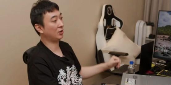 固态硬盘和机械硬盘哪个好（台式机最多装几块硬盘）