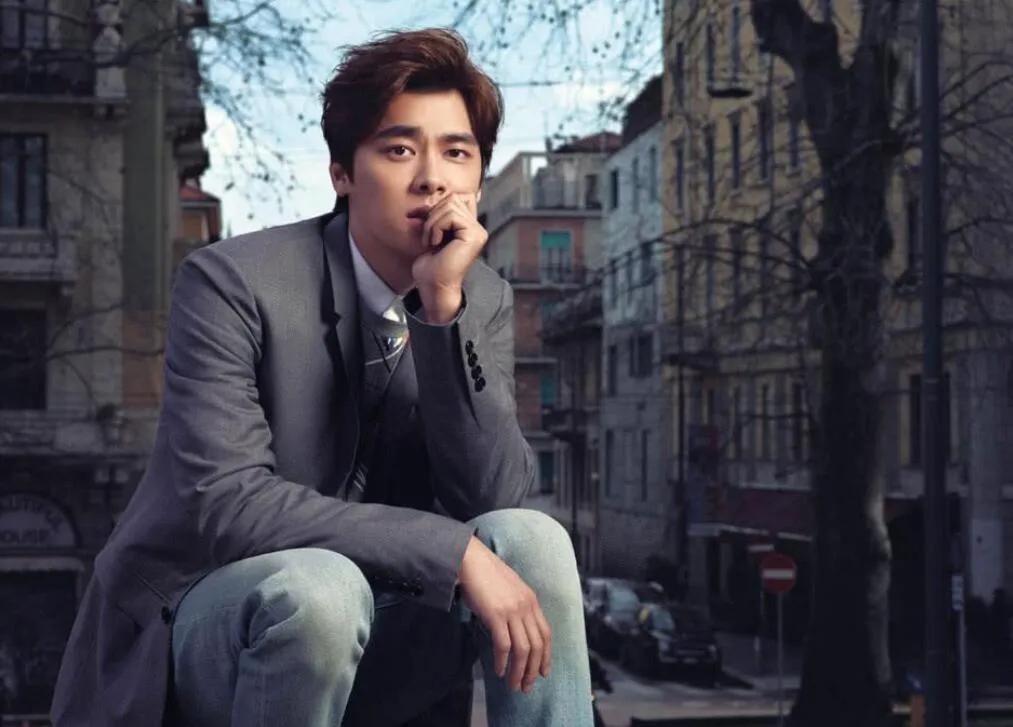 Overwhelmed!(破防!)李易峰 house crashed! (塌房了!)