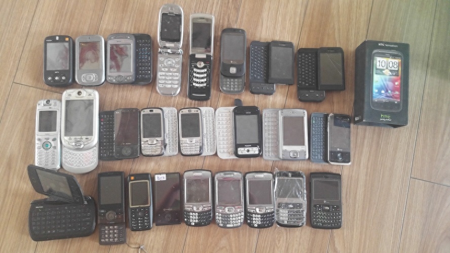经典怀旧的那些智能手机,有多少是你用过的?