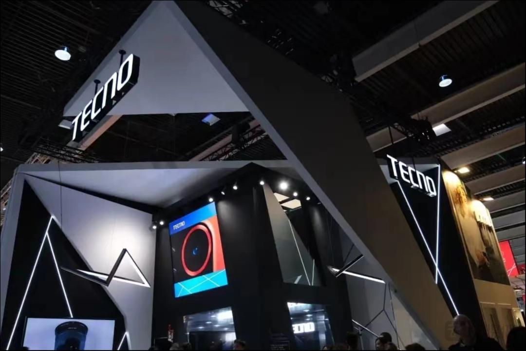 折叠屏,「非洲之王」传音的止跌良药?