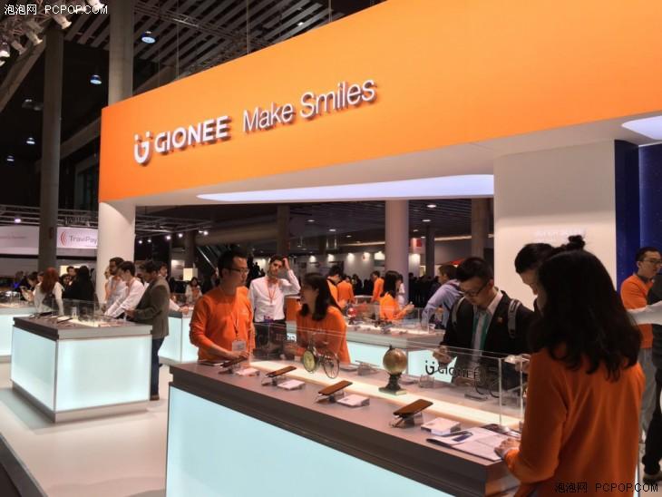 相机与续航是亮点 金立MWC展发布A1&amp;A1+