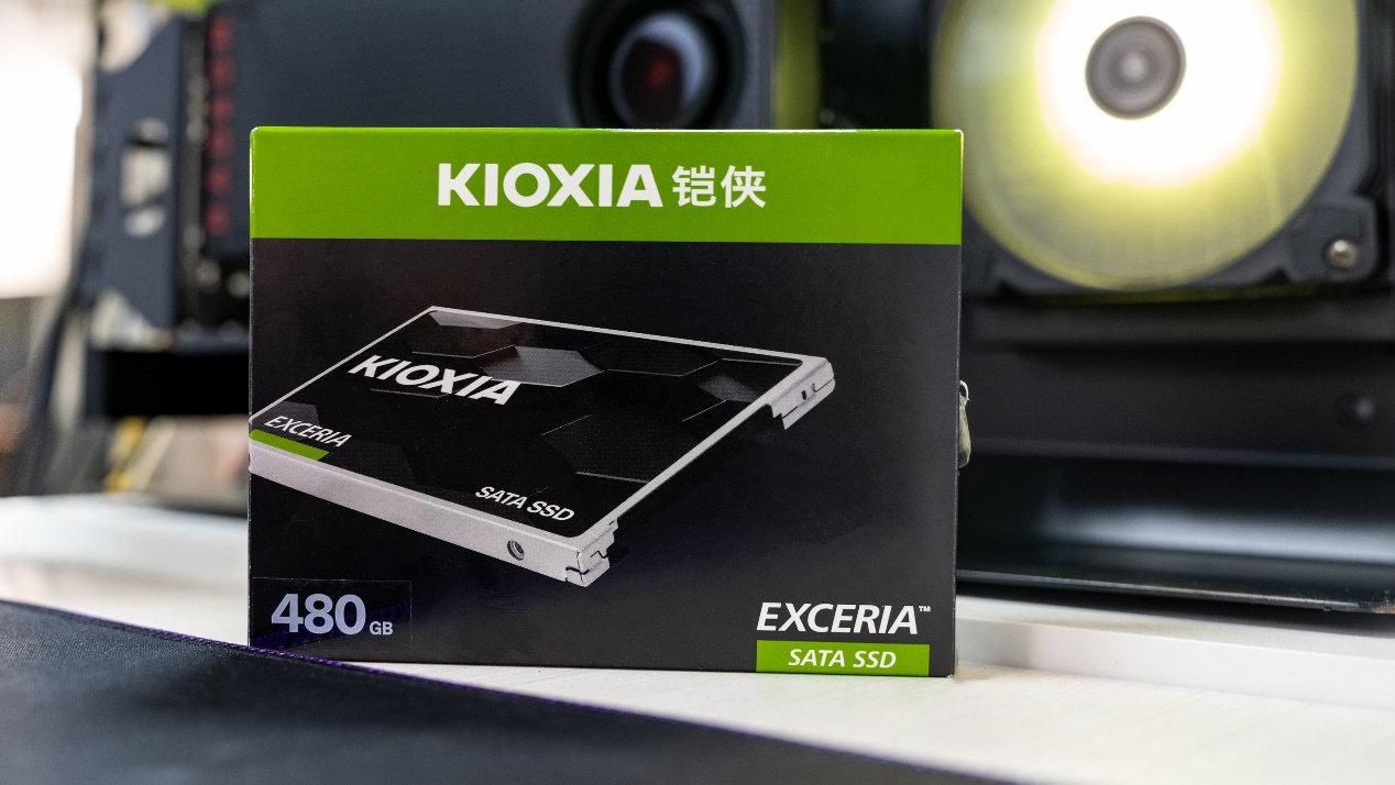 东芝存储更名铠侠，新款KIOXIA TC10 SSD固态硬盘开箱评测
