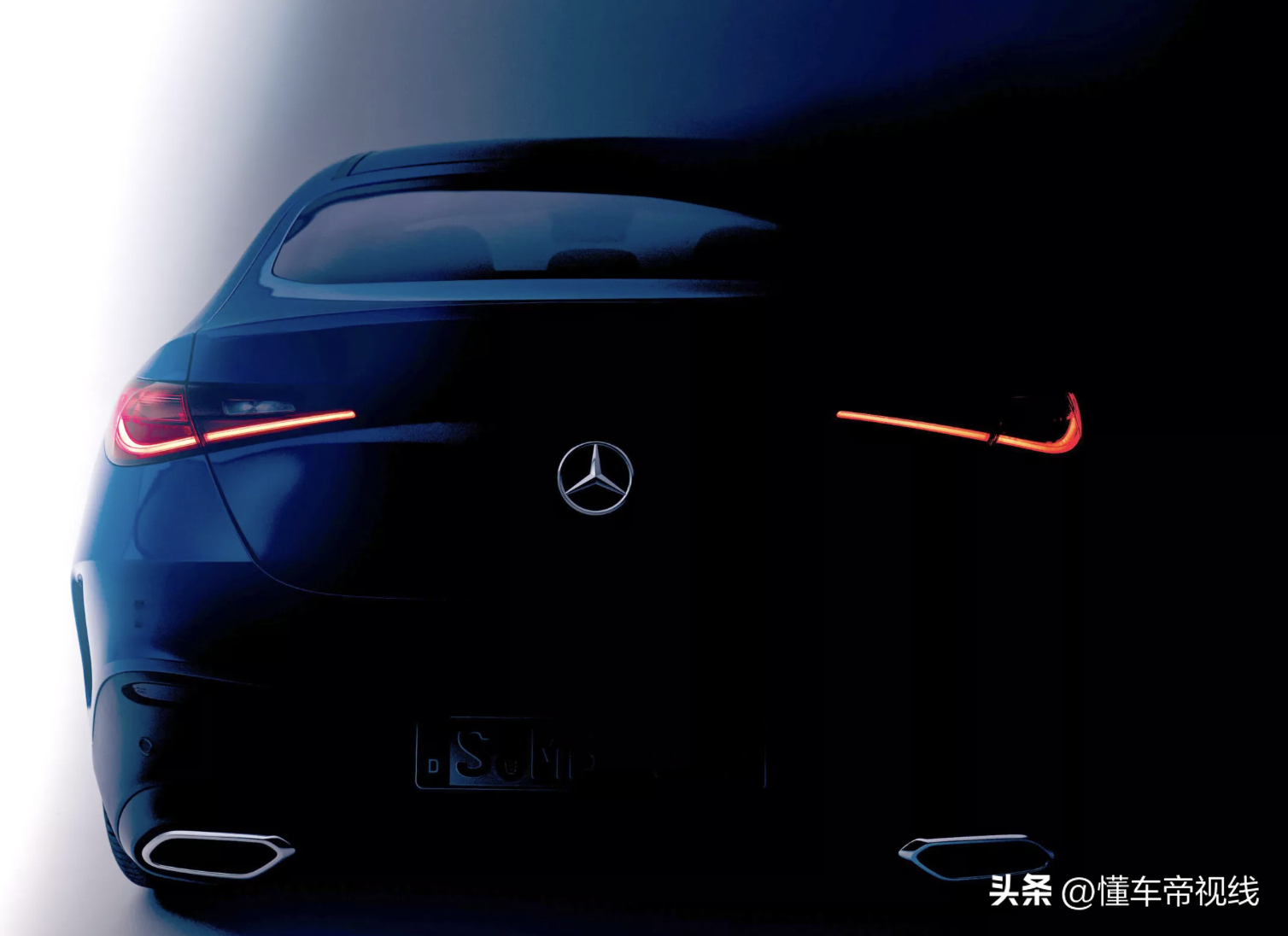 新车 | 现款售47.2万起 新一代奔驰GLC轿跑SUV预告图发布 竞争宝马X4