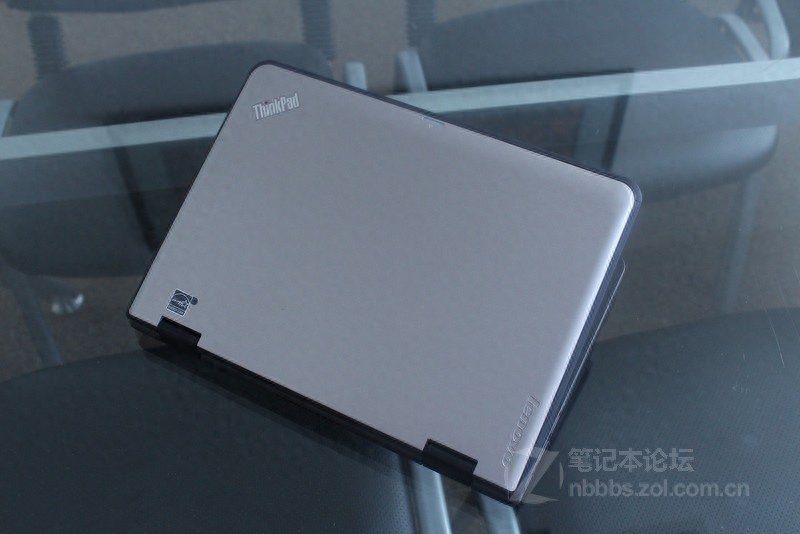 感受小黑不一样的魅力 Yoga 11e颠覆传统