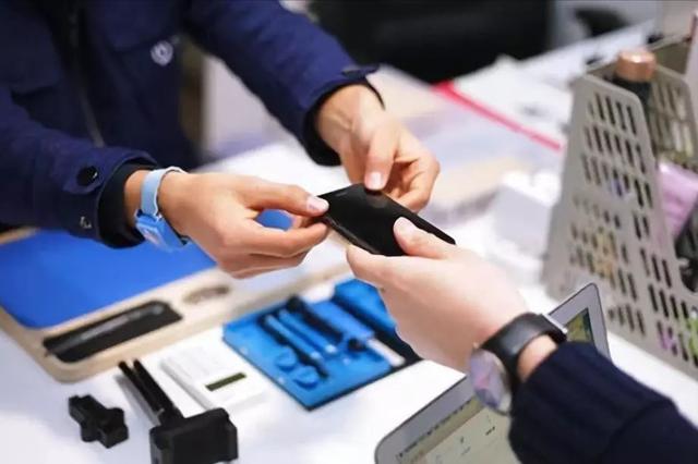 怎么查手机序列号是不是正品（怎样鉴别手机是不是原封新机）