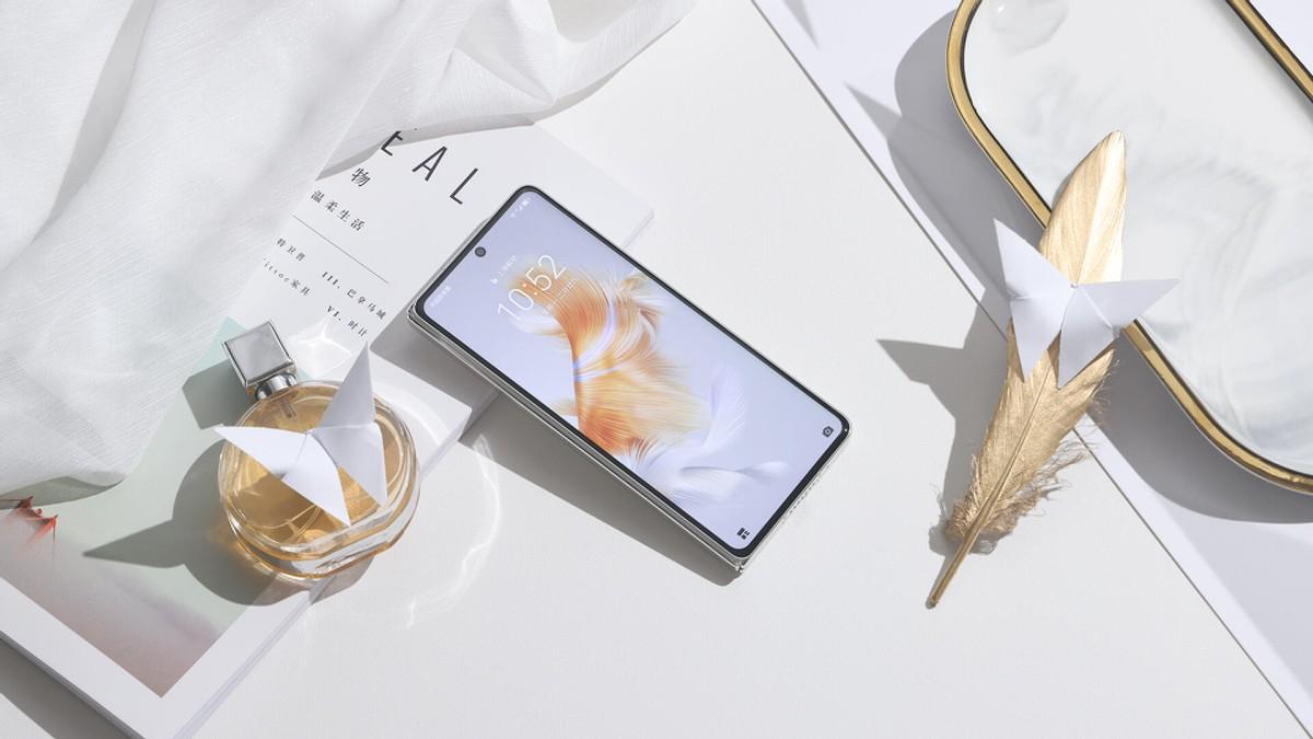 华为Mate X3三个月上手体验：很轻很薄，十项全能让人用后难忘