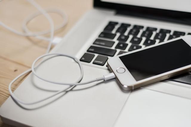 iPhone手机电池寿命剩余多少时适合更换?重度使用者:80%以下!