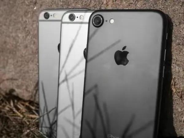 老机型回忆录-iPhone7 继 6S 封神过后的绝响？