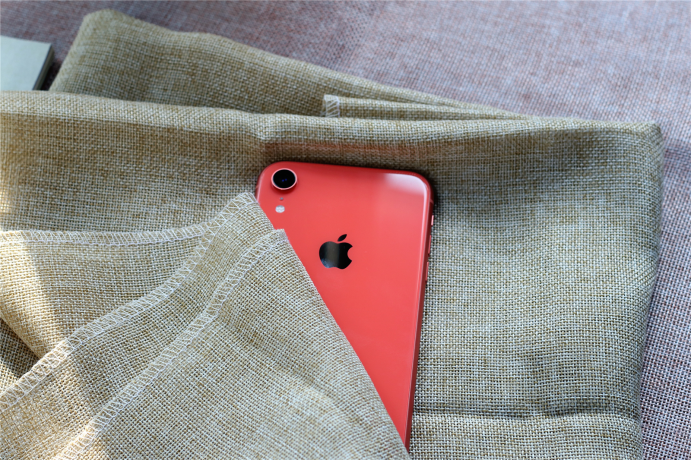 iPhone XR时隔一年爆火，年出货4630万台成最热销单品手机