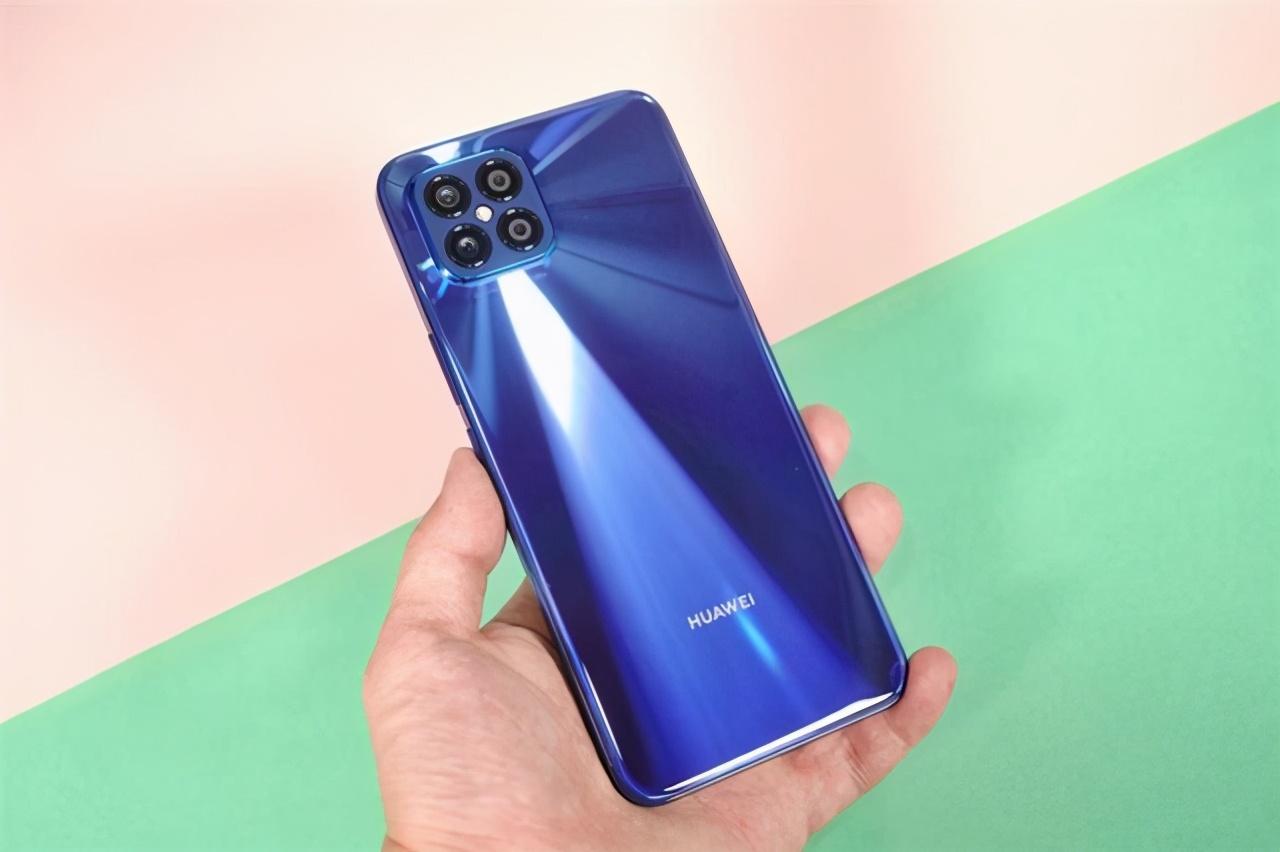 手机“没必要”买最贵的，这4款机型值得买，再用三五年无压力