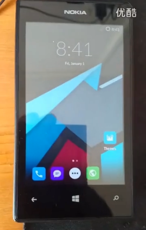 2013年神机：Lumia 525刷上Android 6.0 跑分一万4